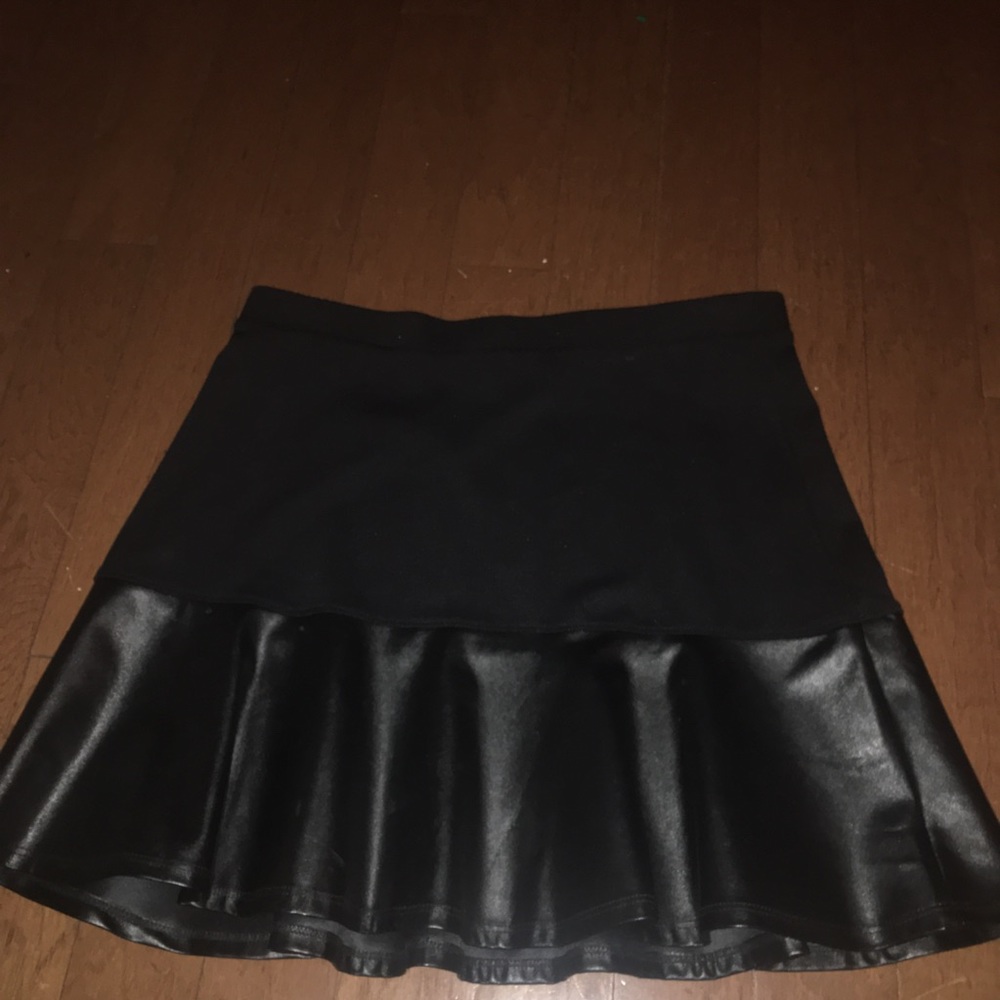 Black skirt